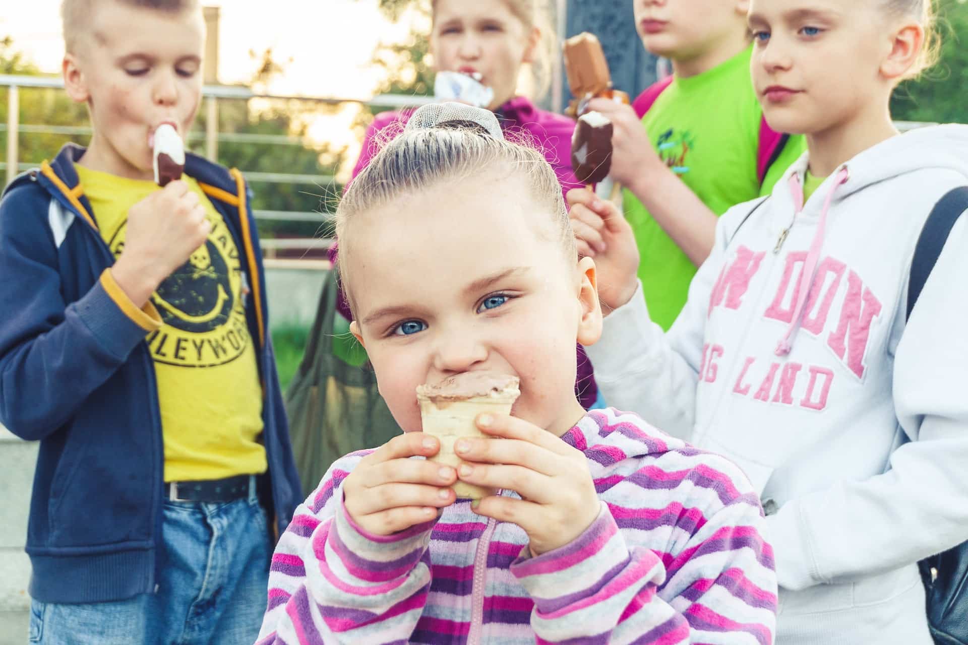 Children eating ice cream.